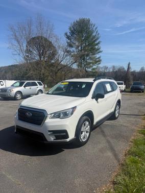 Crystal White Metallic 2020 Subaru Ascent Base 8-Passenger