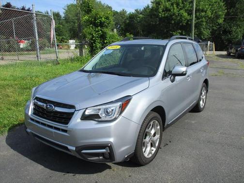Ice Silver Metallic 2018 Subaru Forester 2.5i Touring