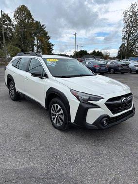 2023 Subaru Outback Base
