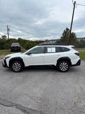 2023 Subaru Outback Base