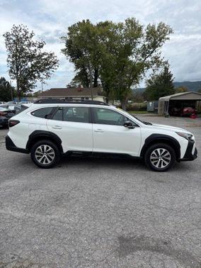 2023 Subaru Outback Base