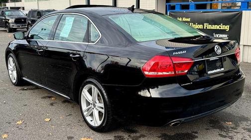 2014 Volkswagen Passat 2.5L SE