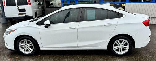 2016 Chevrolet Cruze LT Auto