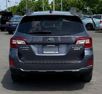 Carbide Gray Metallic 2016 Subaru Outback 2.5i Limited