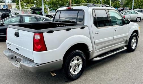2002 Ford Explorer Sport Trac Base