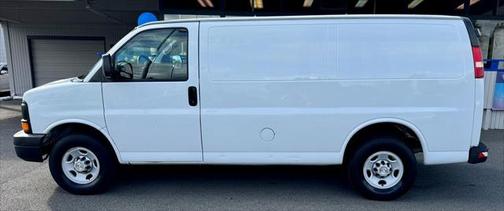 2009 Chevrolet Express 2500 Base