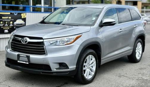 2015 Toyota Highlander LE