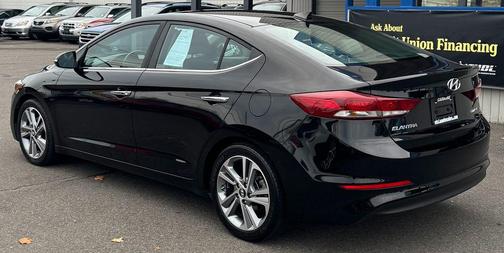 2017 Hyundai ELANTRA Limited