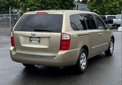 2006 Kia Sedona LX