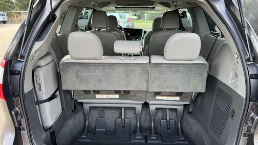 2015 Toyota Sienna XLE