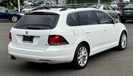 2014 Volkswagen Jetta SportWagen Manual TDI w/Sunroof & Nav