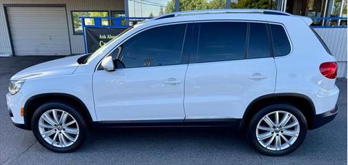 2016 Volkswagen Tiguan SE