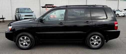 2004 Toyota Highlander Base