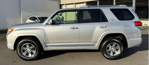 2013 Toyota 4Runner SR5