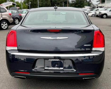 2017 Chrysler 300 Limited