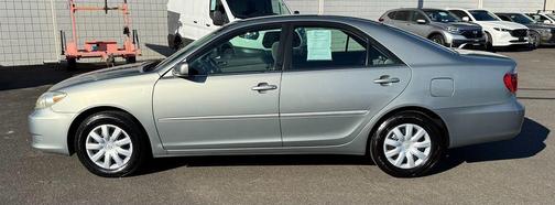 2005 Toyota Camry SE