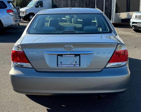 2005 Toyota Camry SE