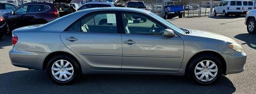 2005 Toyota Camry SE