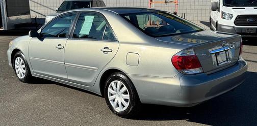 2005 Toyota Camry SE