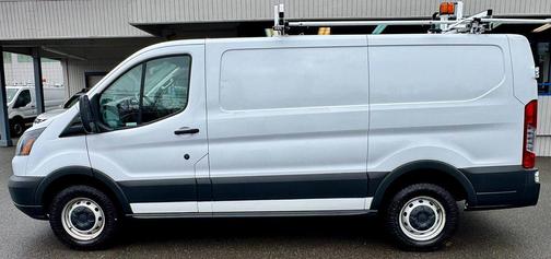 2015 Ford Transit-250 Base