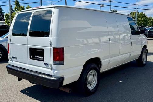 2006 Ford E150 Cargo