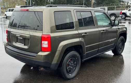 Eco Green Pearlcoat 2015 Jeep Patriot Sport