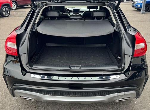 2015 Mercedes-Benz GLA-Class 4MATIC