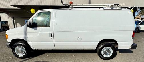 2006 Ford E250 Base