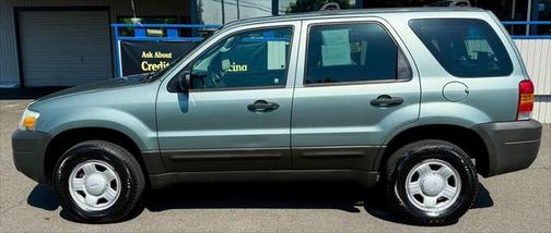 2005 Ford Escape XLS
