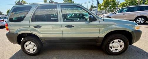 2005 Ford Escape XLS
