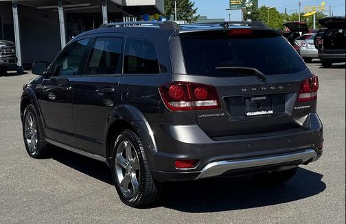 Granite Pearlcoat 2017 Dodge Journey Crossroad