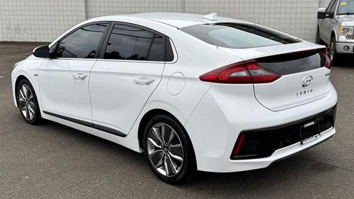 2018 Hyundai IONIQ Hybrid Limited