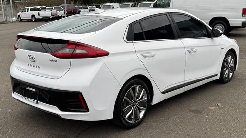 2018 Hyundai IONIQ Hybrid Limited