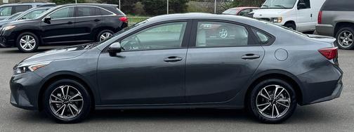 Gravity Gray 2023 Kia Forte LXS