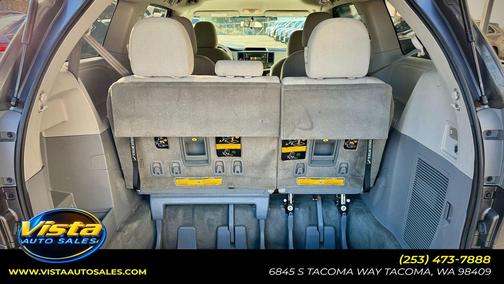 2011 Toyota Sienna Base