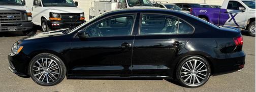 2015 Volkswagen Jetta 1.8T Sport