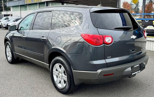 2011 Chevrolet Traverse 2LT