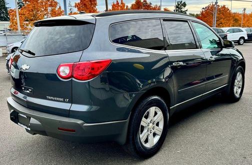 2011 Chevrolet Traverse 2LT