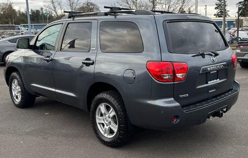 2009 Toyota Sequoia SR5