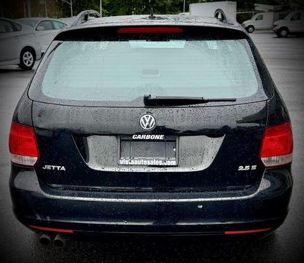 2011 Volkswagen Jetta SportWagen S