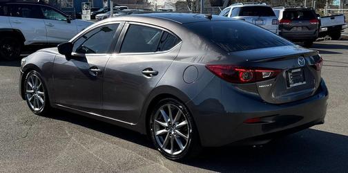 Machine Gray Metallic 2018 Mazda Mazda3 Grand Touring