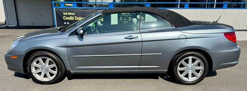 2008 Chrysler Sebring Base