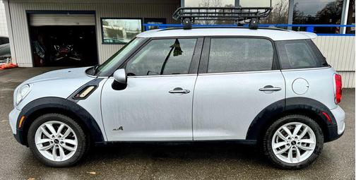 2012 MINI Cooper S Countryman Base