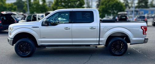 Tuxedo Black Metallic 2015 Ford F-150 XLT