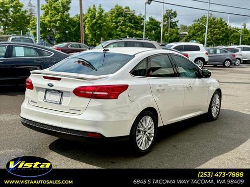 2017 Ford Focus Titanium