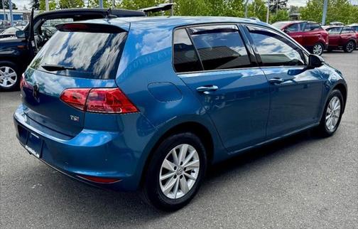 2016 Volkswagen Golf TSI S 4-Door