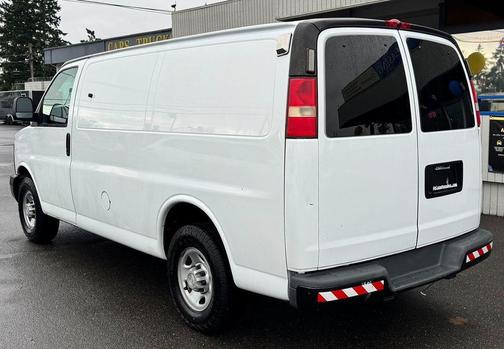 2010 Chevrolet Express 2500 Work Van