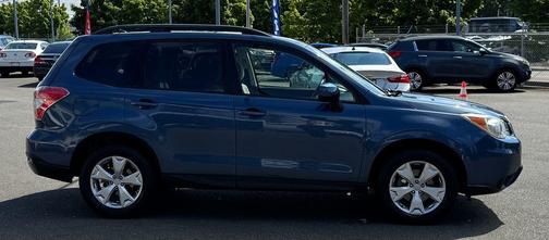 Marine Blue Pearl 2014 Subaru Forester 2.5i Premium