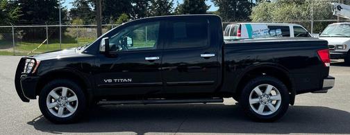 Galaxy Black Metallic 2008 Nissan Titan LE Crew Cab
