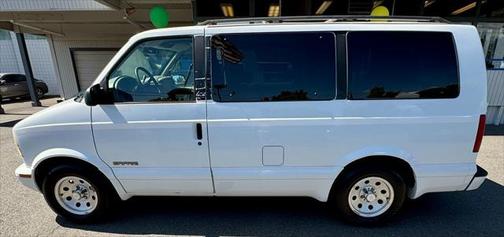 2001 GMC Safari SLE